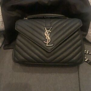 Saint Laurent College Medium Flapbag-Black